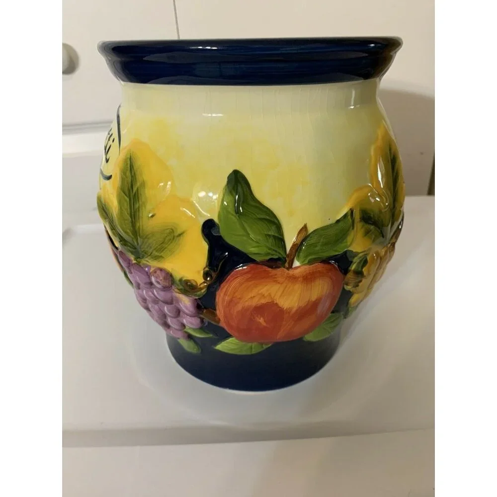 Nonni's Hand Painted Biscotti Cookie Jar,‎ Fruit Theme No Lid